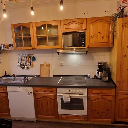 Nigella Apartment Direkt Am Hauptbahnhof Celle Fur 6 Personen Mit Kostenfreiem Parkplatz Voll Ausgestatteter Kuche Elite Standard Exterior foto