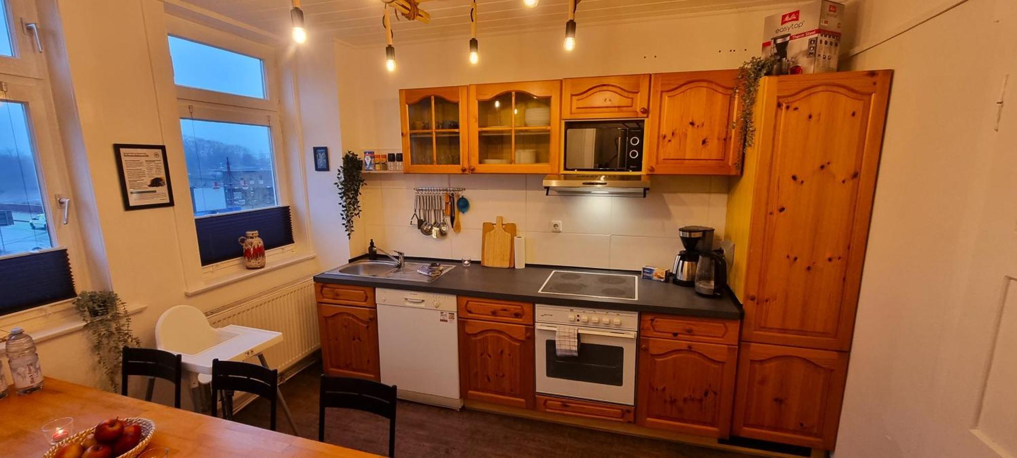Nigella Apartment Direkt Am Hauptbahnhof Celle Fur 6 Personen Mit Kostenfreiem Parkplatz Voll Ausgestatteter Kuche Elite Standard Exterior foto